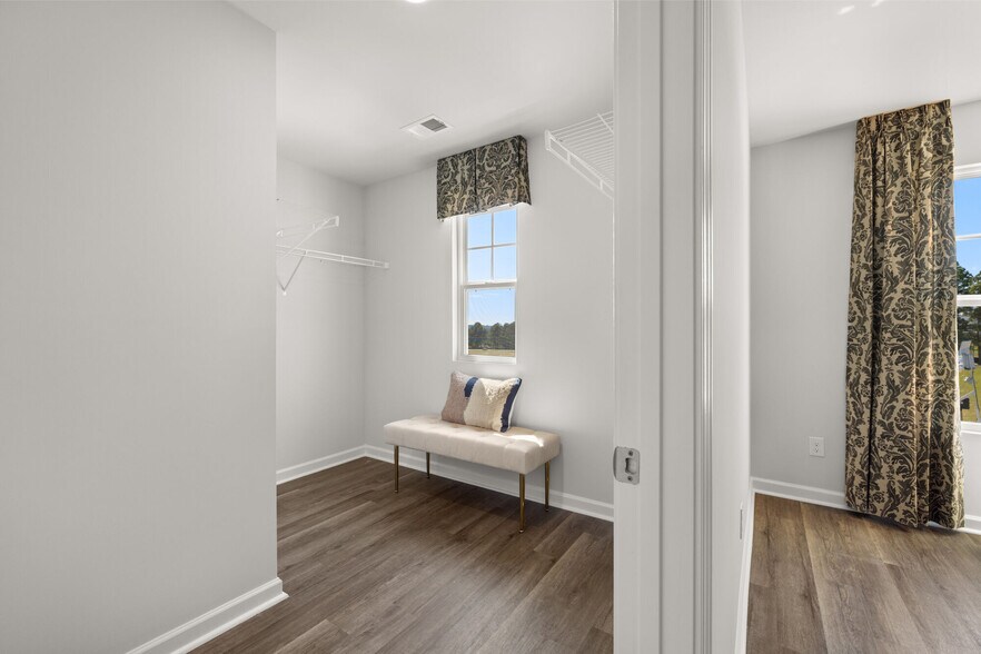 More Photos Of 507 Satinwood Cir, Graniteville Apartments For Sale