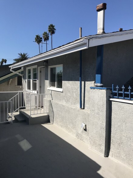 More Photos Of 208 N Coronado St, Los Angeles Apartments For Sale
