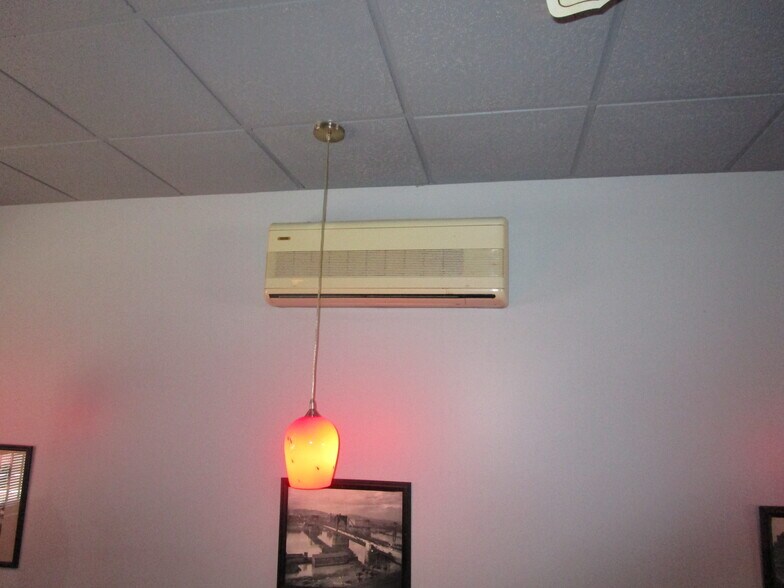 More Photos Of 1456 Lincoln Hwy, North Versailles Restaurant For Sale