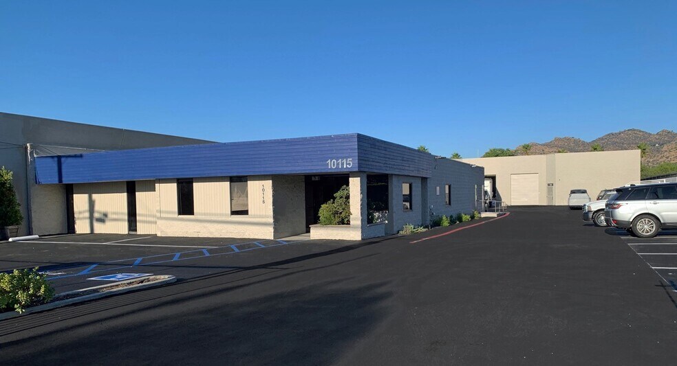 Primary Photo Of 10115 Canoga Ave, Chatsworth Warehouse For Lease
