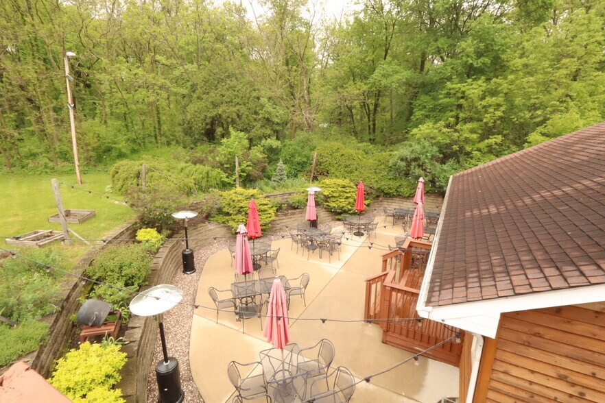 More Photos Of 4410 200th Ave, Bristol Restaurant For Sale