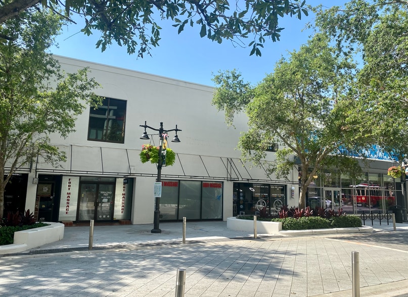 More Photos Of 420 Clematis St, West Palm Beach General Retail For Lease