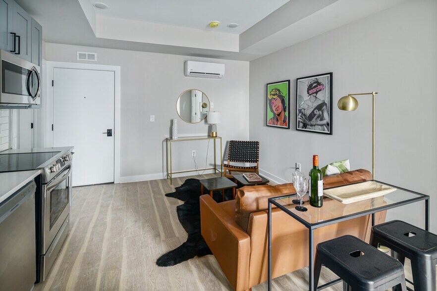 More Photos Of 2600 W Girard Ave, Philadelphia Apartments For Lease