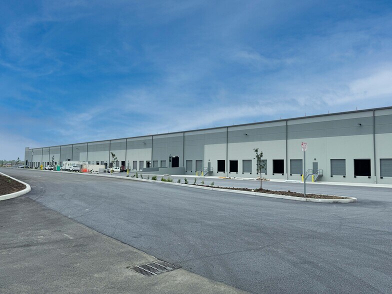 More Photos Of 4630 NW 273rd Ave, Hillsboro Unknown For Lease