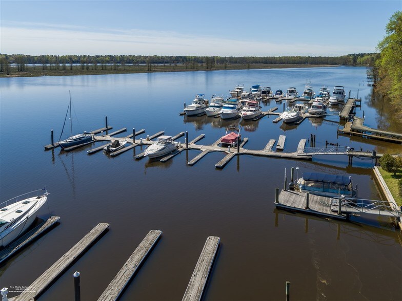 More Photos Of 9100 Wilcox Neck Rd, Charles City Marina For Lease