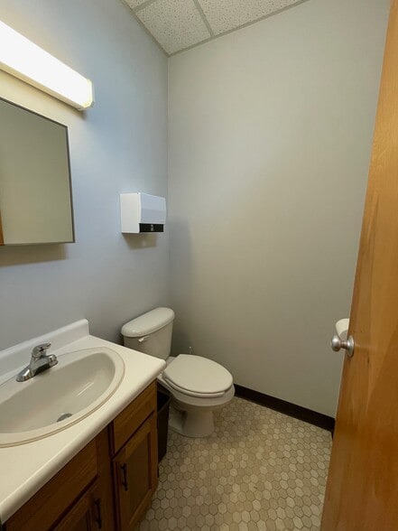 More Photos Of 15330 123 Av NW, Edmonton Warehouse For Sale