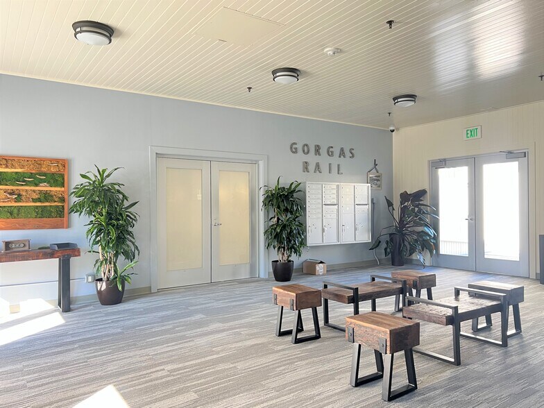 More Photos Of 1163-1167 Gorgas Ave, San Francisco Unknown For Lease