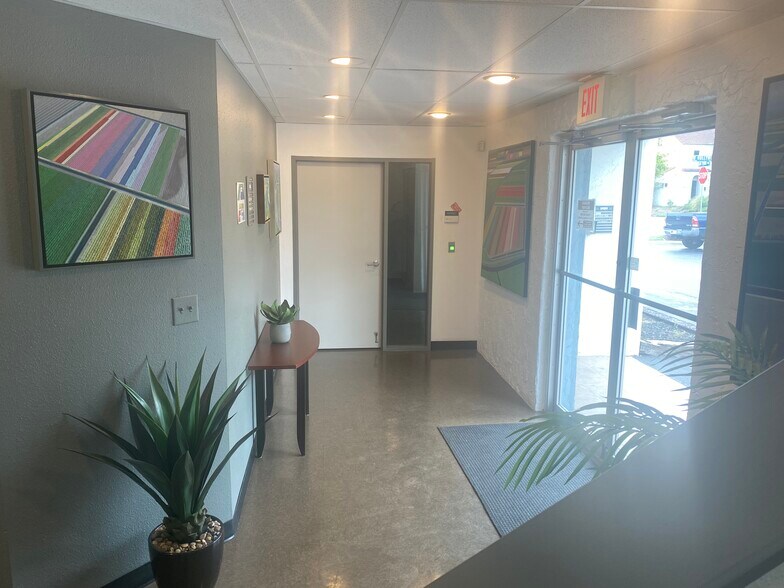 More Photos Of 3015 San Pedro Ave, San Antonio Loft Creative Space For Sale