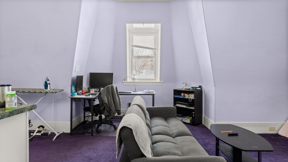 More Photos Of 465 Chapel St, Lee Apartments For Sale