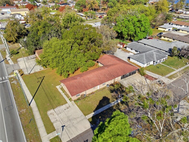 More Photos Of 2300 W Cannon Ter NW, Winter Haven Apartments For Sale