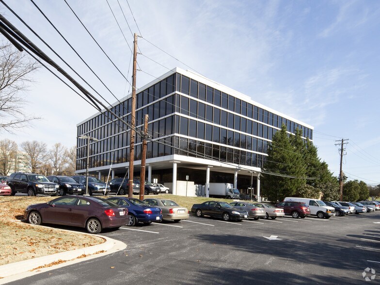 More Photos Of 6000 Executive Blvd, North Bethesda Office For Lease