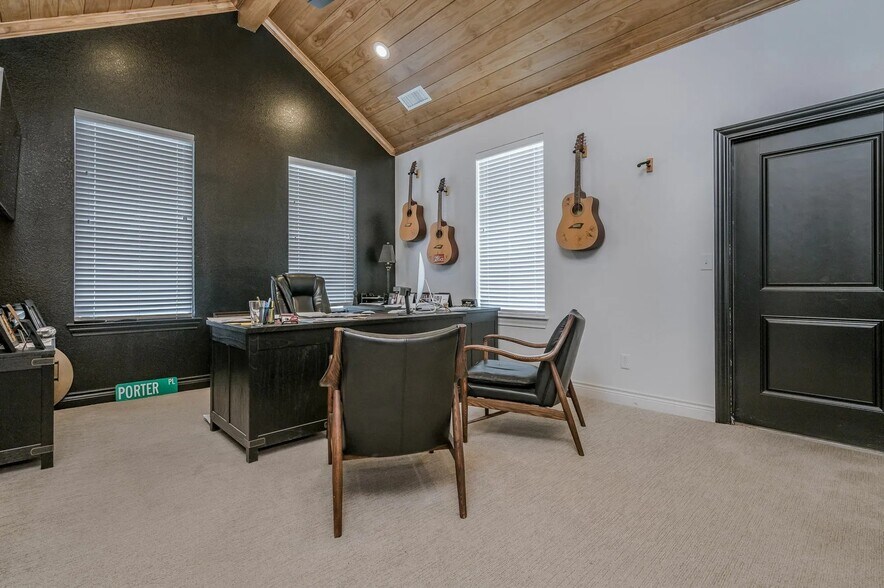More Photos Of 2100 FM Hwy 2590, Canyon Office For Lease