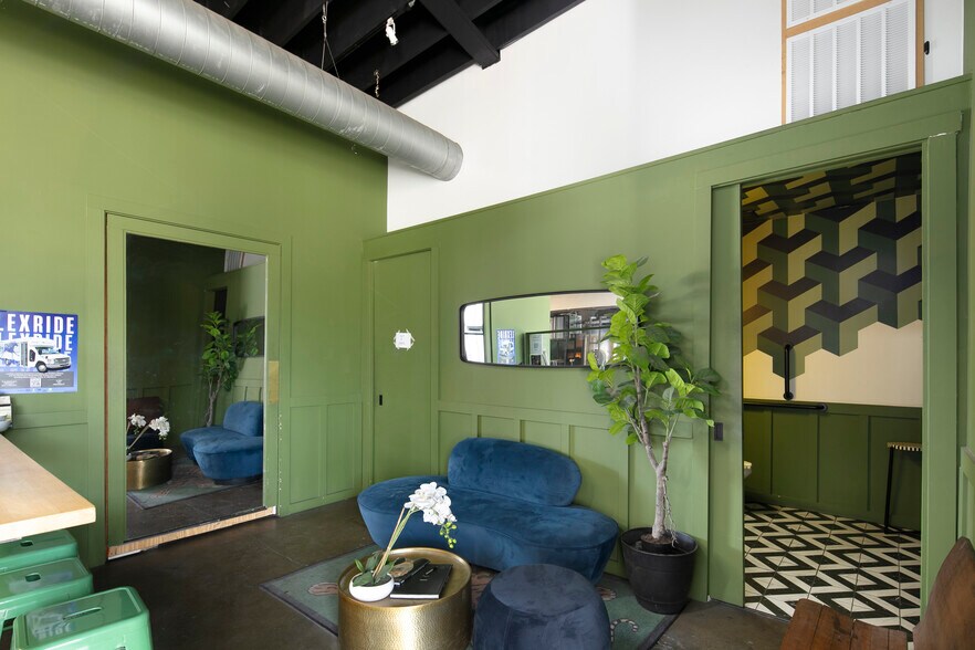 More Photos Of 243 Walton Ave, Lexington Office For Lease