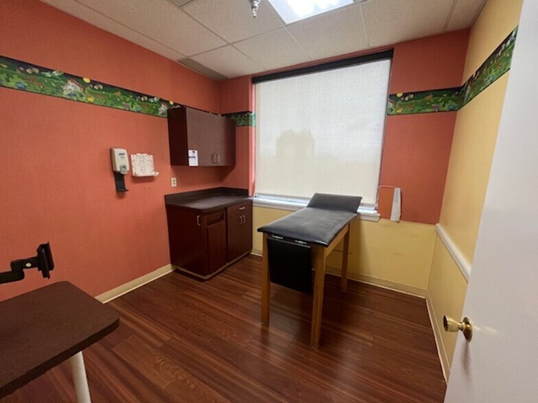 More Photos Of 603 Washington Rd, Pittsburgh Office For Lease