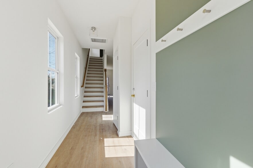 More Photos Of 3824 Mitchell Mill Rd, Raleigh Apartments For Sale