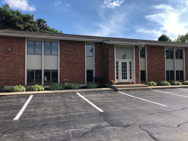 More Photos Of 5850 S County Road 25A, Tipp City Office For Lease