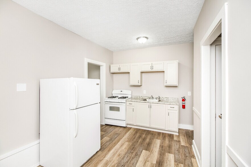 More Photos Of 3498 Bosworth Rd, Cleveland Apartments For Sale