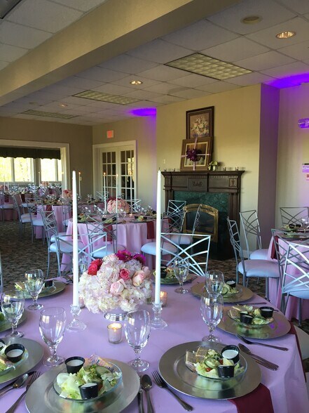 More Photos Of 201 Deer Brook Dr, Shelby Golf Course Driving Range For Sale