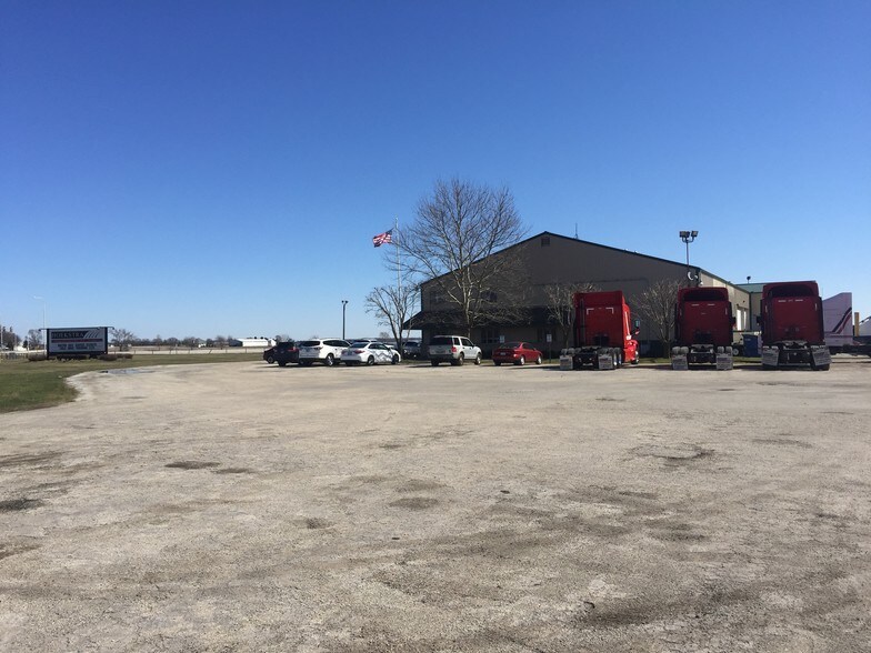 More Photos Of 118 N State Route 1, Saint Anne Warehouse For Sale