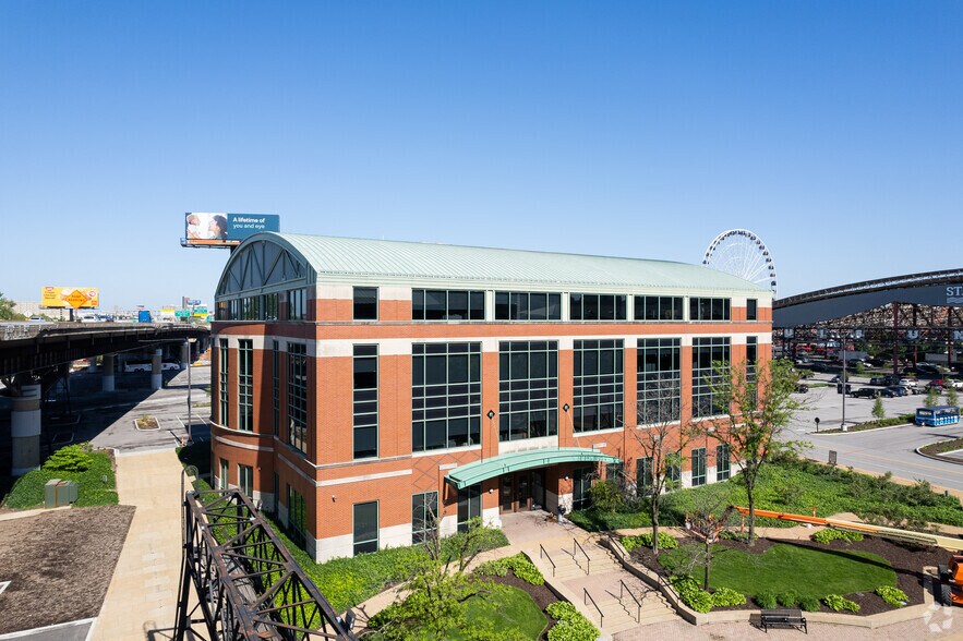 More Photos Of 415 S 18th St, Saint Louis Unknown For Lease