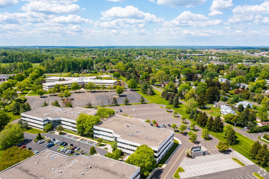 More Photos Of 220 Gibraltar Rd, Horsham Township Office For Lease