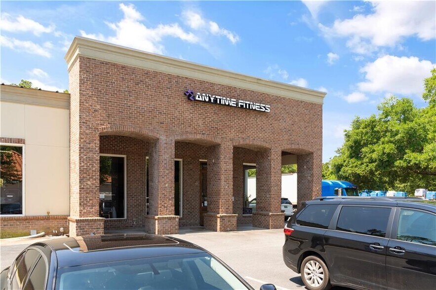 More Photos Of 16 Boardwalk Plz, Saint Simons Island General Retail For Sale