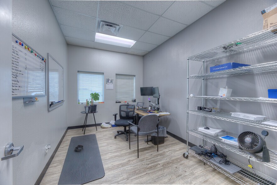 More Photos Of 1691 N 161st East Ave, Tulsa Distribution For Lease