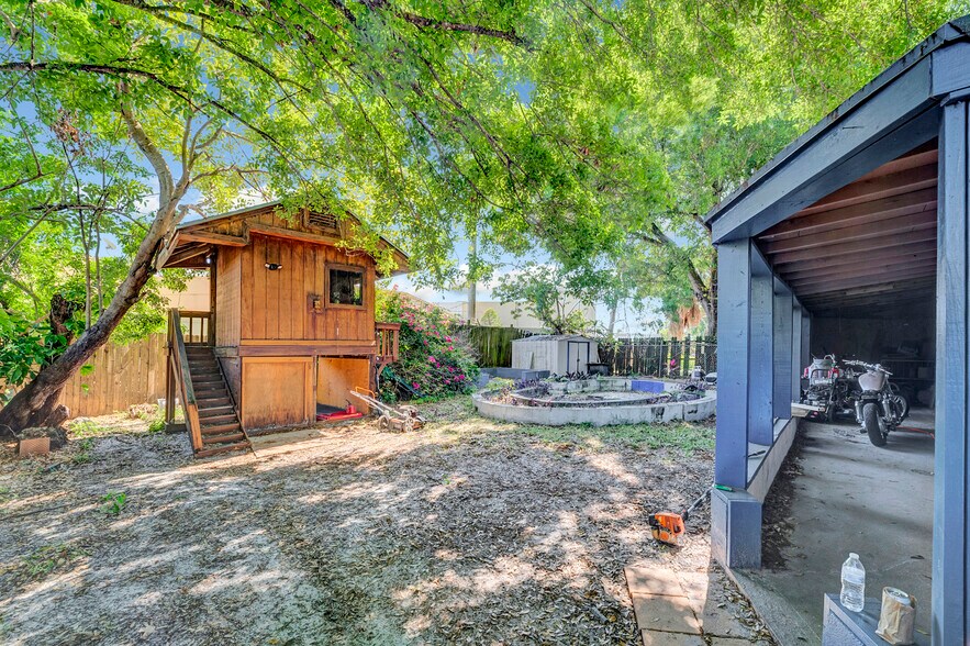 More Photos Of 1016 Chipola Rd, Fort Pierce Apartments For Sale