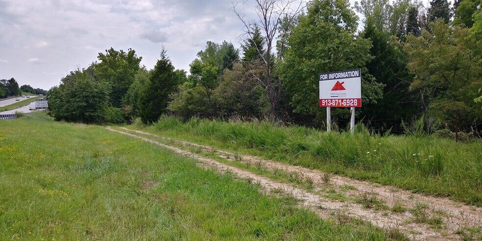 More Photos Of 7725 N Holly St, Kansas City Land For Sale