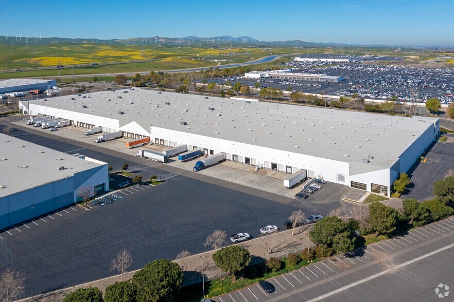 More Photos Of 25000 S Schulte Rd, Tracy Distribution For Lease