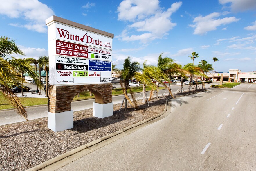 More Photos Of 3280 Tamiami Trl, Port Charlotte General Retail For Lease