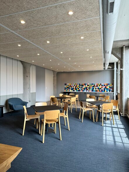 More Photos Of 328 S Jefferson St, Chicago Office For Lease