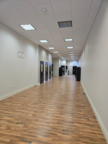 More Photos Of 653 Main St, Buffalo Storefront Retail Office For Lease