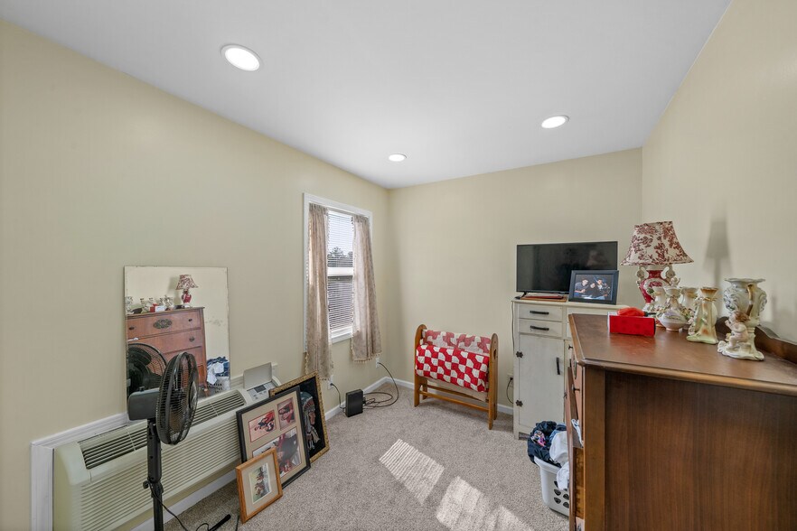 More Photos Of , Carrollton Unknown For Sale