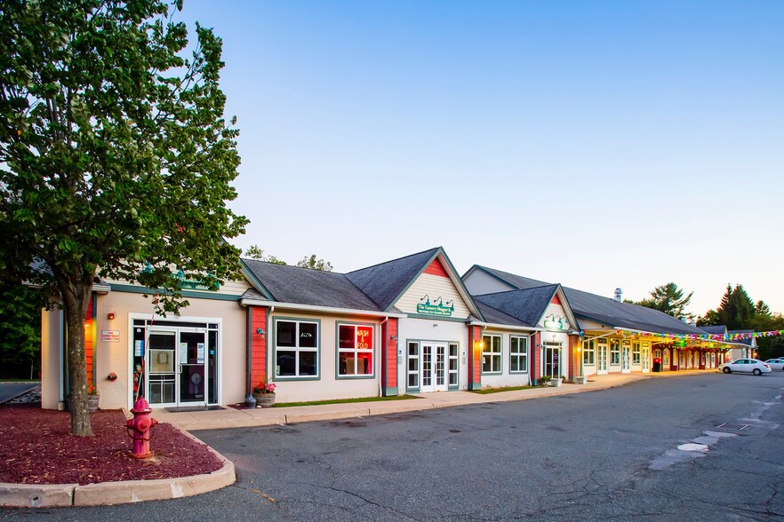 More Photos Of 70-72 E Main St, Sussex Unknown For Lease