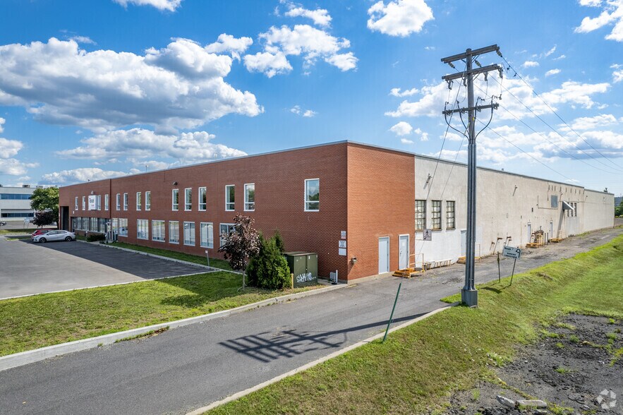 Primary Photo Of 160 Boul Industriel, Boucherville Manufacturing For Lease