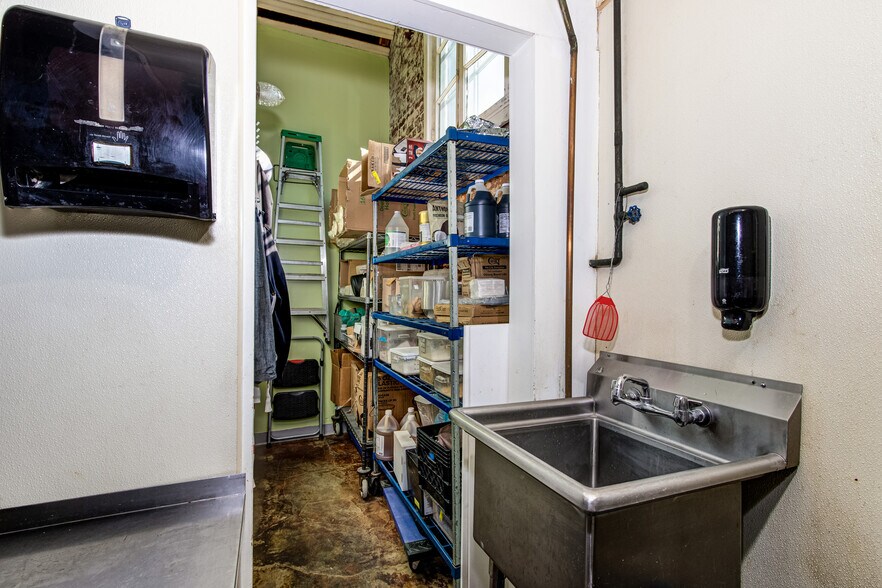 More Photos Of 215 10th St, Augusta Storefront Retail Residential For Sale