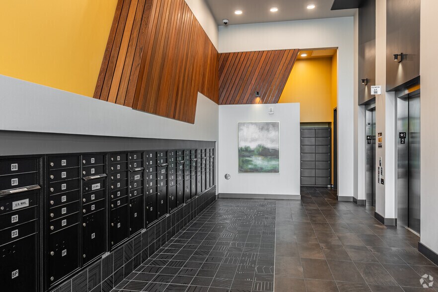 More Photos Of 18604-18688 E Burnside St, Portland Apartments For Lease