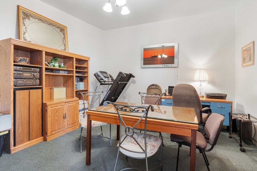 More Photos Of 3897 Main St, Springfield Auto Dealership For Sale