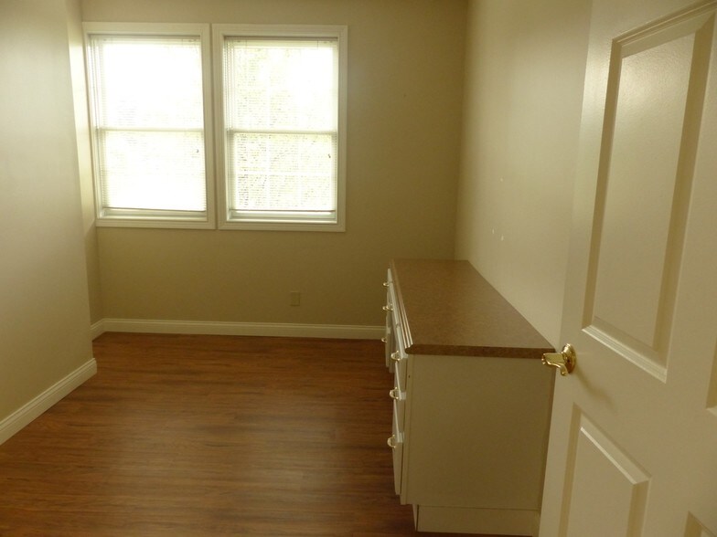 More Photos Of 5680 Bridgetown Rd, Cincinnati Medical For Sale