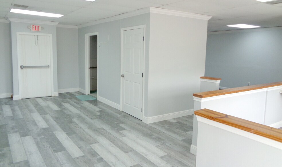 More Photos Of 7444 S Federal Hwy, Port Saint Lucie Office For Lease