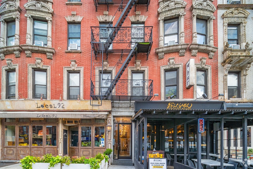 More Photos Of 92 2nd Ave, New York Apartments For Lease