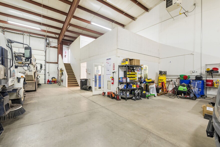 More Photos Of 262 S 671 W, Pleasant Grove Warehouse For Sale