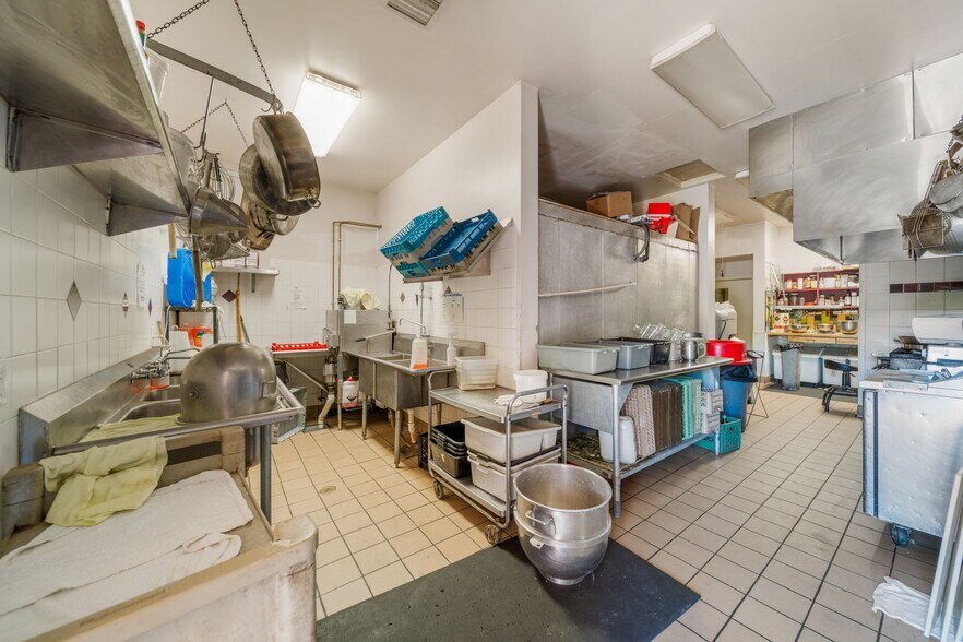 More Photos Of 4 County Road 124, Hesperus Restaurant For Sale