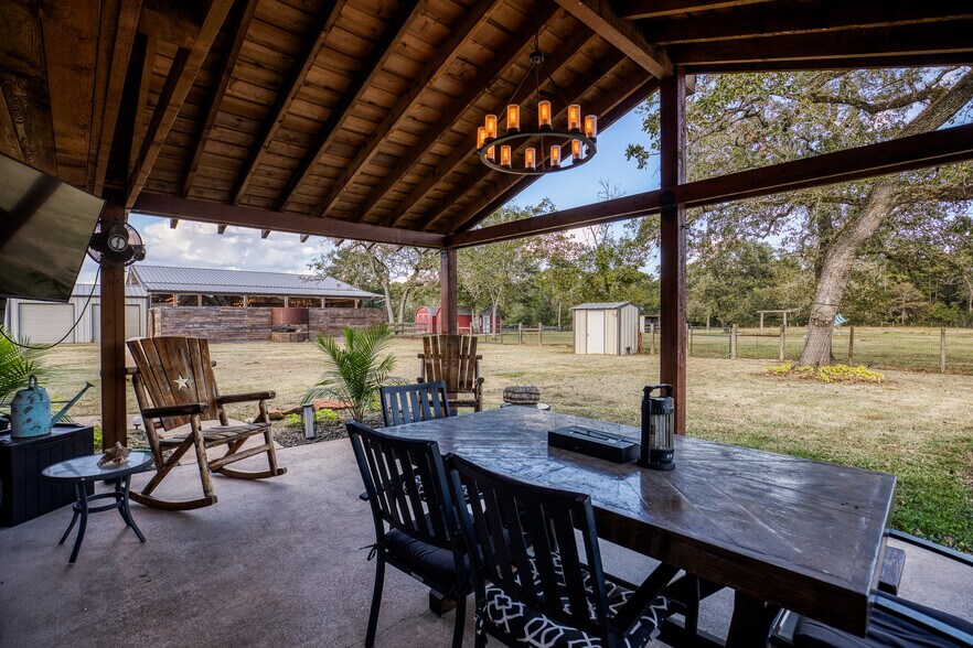 More Photos Of 23192 Murrell Rd, Hockley Lodge Meeting Hall For Sale