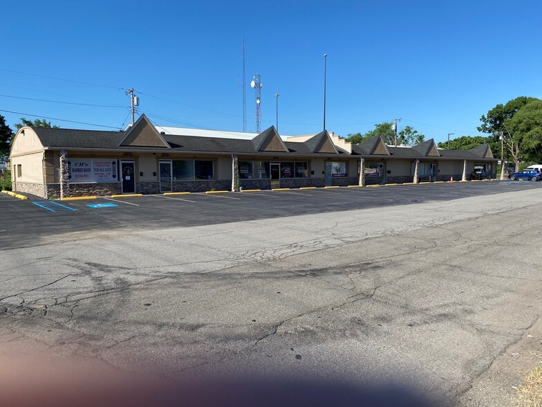 Primary Photo Of 5957-5991 Mccasland Ave, Portage Storefront Retail Office For Sale