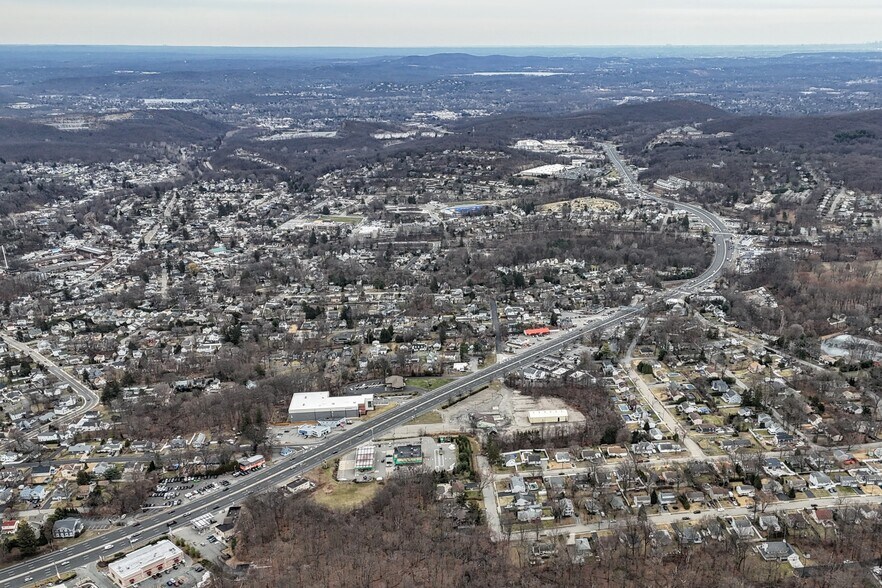 More Photos Of 1432 State Rt 23, Butler Freestanding For Lease