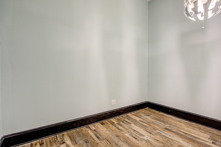 More Photos Of 101 Palm Harbor Pky, Palm Coast Apartments For Sale