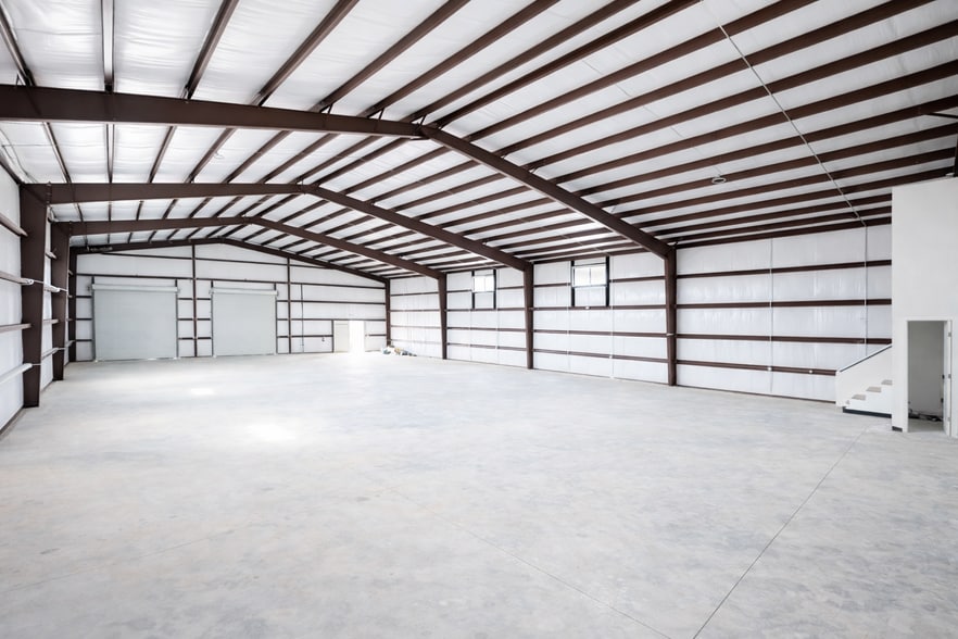 More Photos Of 810 Honea Egypt Rd., Magnolia Flex For Lease