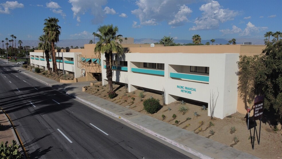 More Photos Of 44100 Monterey Ave, Palm Desert Office For Lease